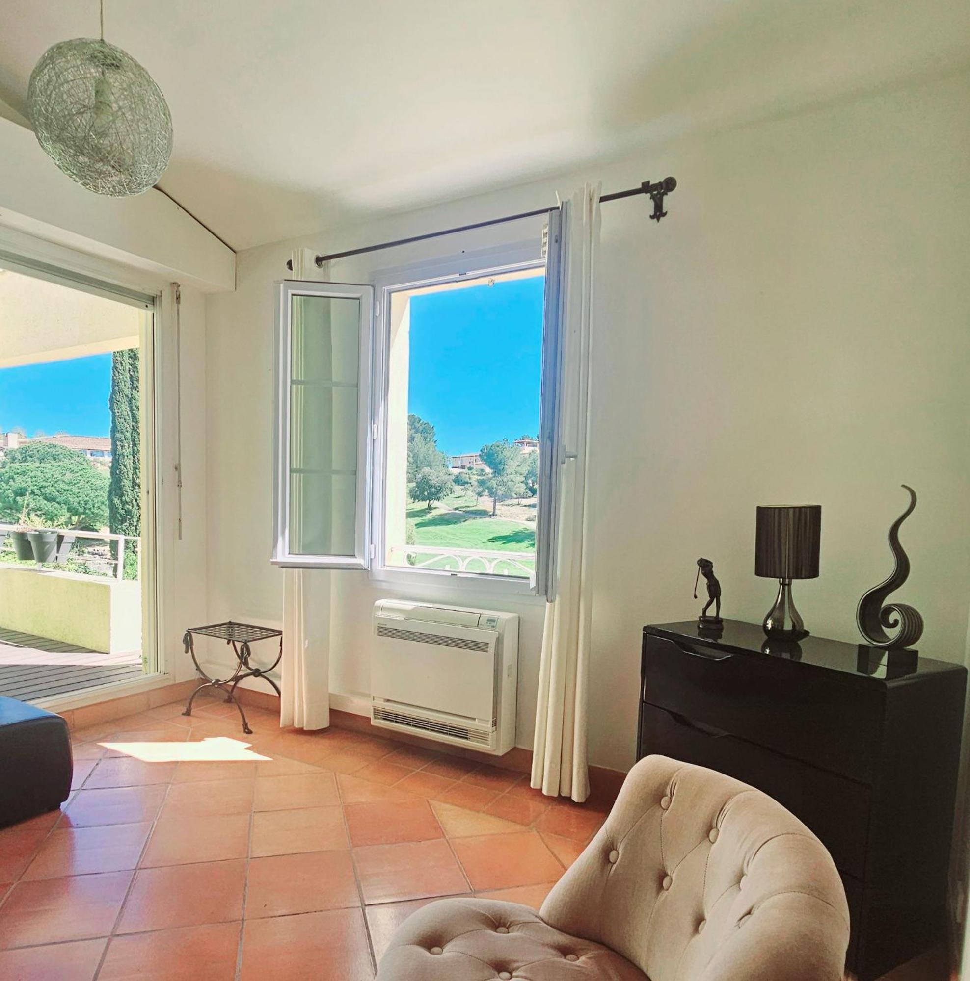 Villa Dans Cadre D'Exception - Golf, Piscine Et Tennis Prive Saint-Cyr-sur-Mer Exterior foto
